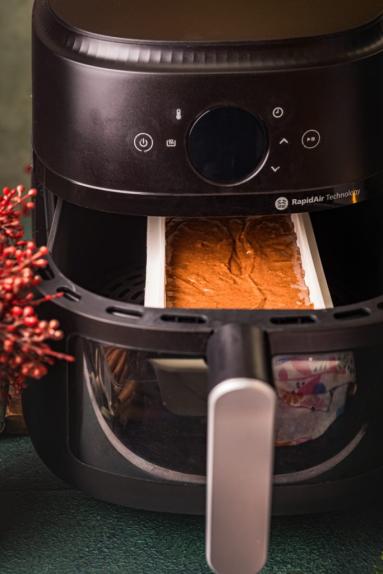 Zdjęcie - Piernik z airfryera - Przepisy kulinarne ze zdjęciami