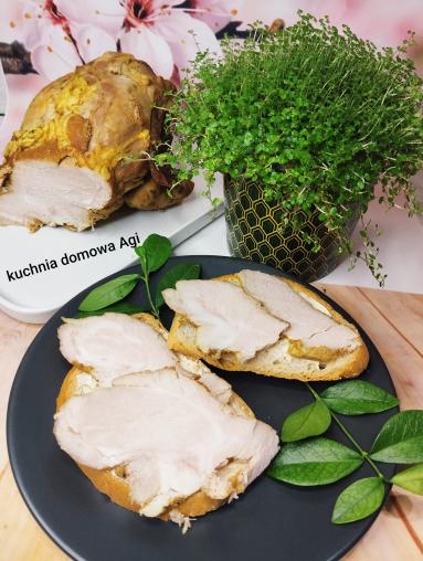 Zdjęcie: Szynka wieprzowa gotowana w przyprawach Zdjęcie - Szynka wieprzowa gotowana w przyprawach - Przepisy kulinarne ze zdjęciami