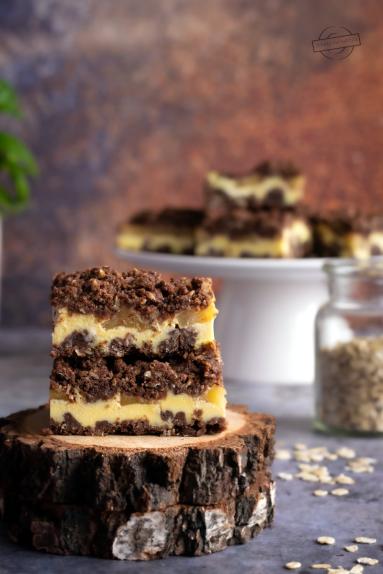 Zdjęcie: Sernik z jabłkami i kruszonką Zdjęcie - Sernik z jabłkami i kruszonką - Przepisy kulinarne ze zdjęciami