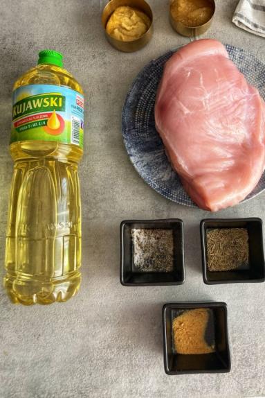 Zdjęcie - Pieczeń z indyka w marynacie miodowo-musztardowej - Przepisy kulinarne ze zdjęciami