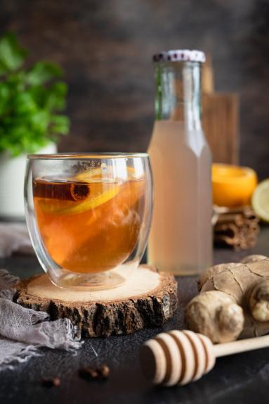 Zdjęcie - Domowy syrop imbirowy - Przepisy kulinarne ze zdjęciami