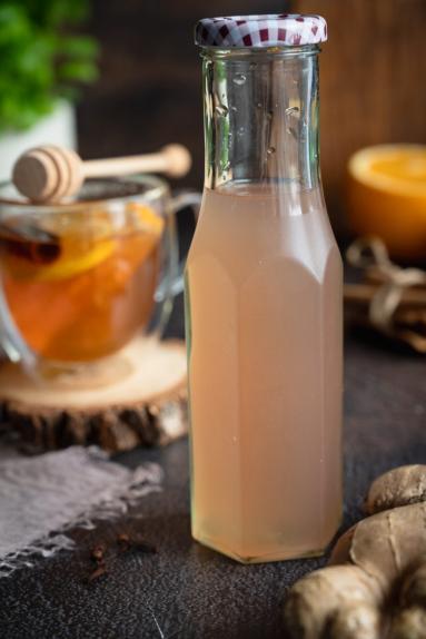Zdjęcie - Domowy syrop imbirowy - Przepisy kulinarne ze zdjęciami
