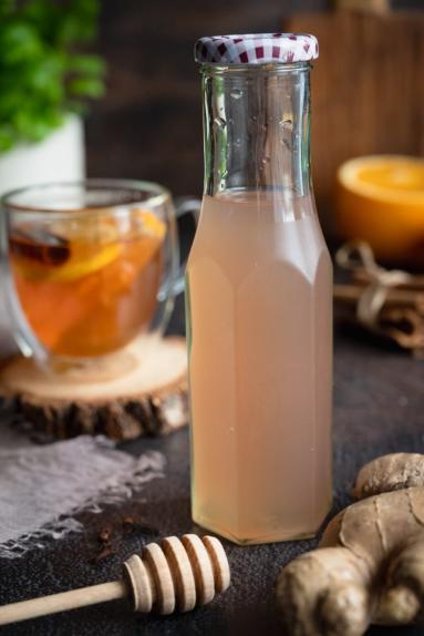 Zdjęcie - Domowy syrop imbirowy - Przepisy kulinarne ze zdjęciami