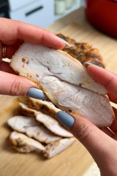 Zdjęcie: Pieczeń z indyka na kanapki Zdjęcie - Pieczeń z indyka na kanapki - Przepisy kulinarne ze zdjęciami