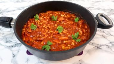 Zdjęcie - Błyskawiczna fasolka po bretońsku + film – Smakowite Dania - Przepisy kulinarne ze zdjęciami