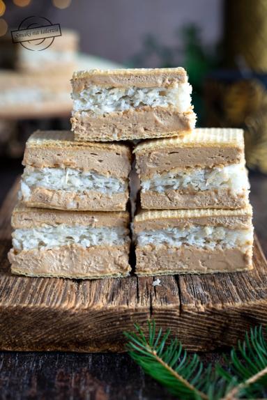 Zdjęcie - Wafle kokosowo-czekoladowe - Przepisy kulinarne ze zdjęciami