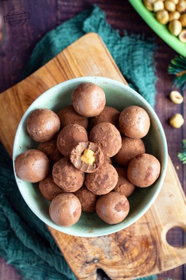 Zdjęcie - Trufle mleczne z orzechem laskowym - Przepisy kulinarne ze zdjęciami