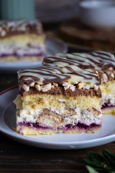 Zdjęcie - Ciasto &bdquo;Słodka pokusa&rdquo; z ryżem preparowanym - Przepisy kulinarne ze zdjęciami