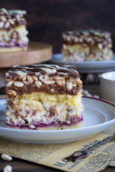 Zdjęcie: Ciasto „Słodka pokusa” z ryżem preparowanym Zdjęcie - Ciasto „Słodka pokusa” z ryżem preparowanym - Przepisy kulinarne ze zdjęciami