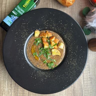 Zdjęcie: Zupa krem z grzybów suszonych Zdjęcie - Zupa krem z grzybów suszonych - Przepisy kulinarne ze zdjęciami