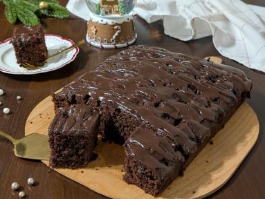 Zdjęcie: Ciasto czekoladowe pachnące piernikiem Zdjęcie - Ciasto czekoladowe pachnące piernikiem - Przepisy kulinarne ze zdjęciami