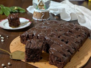 Zdjęcie: Ciasto czekoladowe pachnące piernikiem Zdjęcie - Ciasto czekoladowe pachnące piernikiem - Przepisy kulinarne ze zdjęciami