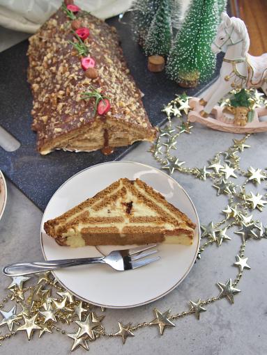 Zdjęcie: Chatka korzenna – świąteczny sernik gotowany bez pieczenia Zdjęcie - Chatka korzenna – świąteczny sernik gotowany bez pieczenia - Przepisy kulinarne ze zdjęciami
