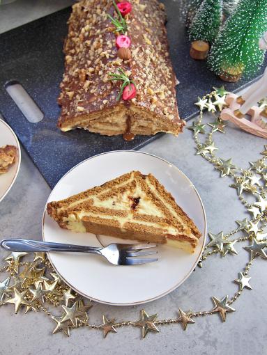 Zdjęcie: Chatka korzenna – świąteczny sernik gotowany bez pieczenia Zdjęcie - Chatka korzenna – świąteczny sernik gotowany bez pieczenia - Przepisy kulinarne ze zdjęciami