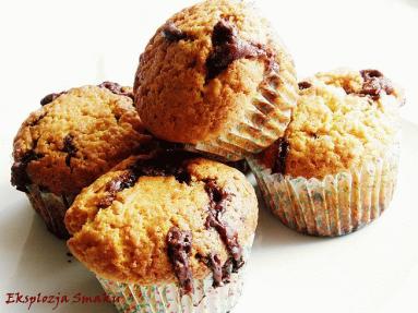 Zdjęcie - Muffinki kokosowe z  nutellą  - Przepisy kulinarne ze zdjęciami