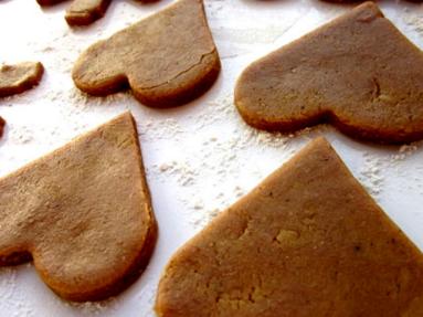 Zdjęcie - Piernikowe ciastka low-carb z polewą kakaową - Przepisy kulinarne ze zdjęciami