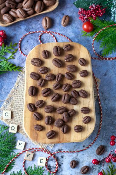 Zdjęcie - Ciasteczka Ziarnka Kawy - Przepisy kulinarne ze zdjęciami