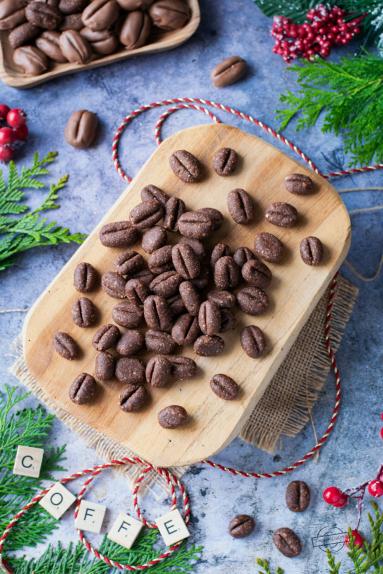 Zdjęcie - Ciasteczka Ziarnka Kawy - Przepisy kulinarne ze zdjęciami