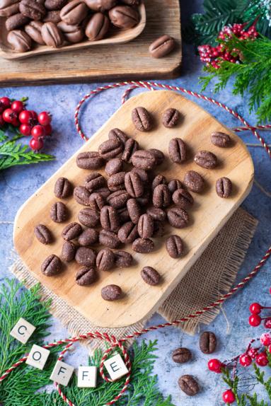 Zdjęcie: Ciasteczka Ziarnka Kawy Zdjęcie - Ciasteczka Ziarnka Kawy - Przepisy kulinarne ze zdjęciami