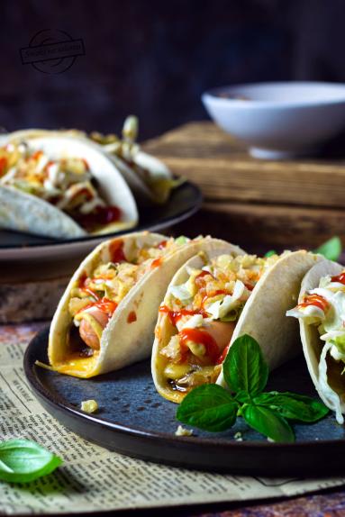 Zdjęcie - Taco a&rsquo;la hot dog - Przepisy kulinarne ze zdjęciami