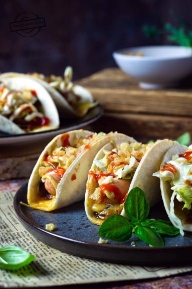 Zdjęcie: Taco a’la hot dog Zdjęcie - Taco a’la hot dog - Przepisy kulinarne ze zdjęciami