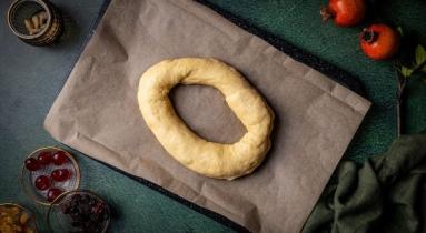 Zdjęcie: Rosca de reyes - meksykański chleb na Trzech Króli Zdjęcie - Rosca de reyes - meksykański chleb na Trzech Króli - Przepisy kulinarne ze zdjęciami