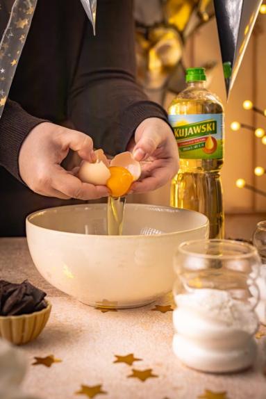 Zdjęcie: Brownie z air fryera Zdjęcie - Brownie z air fryera - Przepisy kulinarne ze zdjęciami