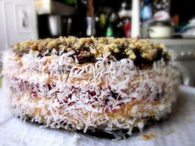 Zdjęcie - Tort „Oczy Carycy” - Przepisy kulinarne ze zdjęciami