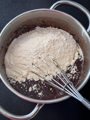 Zdjęcie - Sernik &bdquo;Szachownica&rdquo; - Przepisy kulinarne ze zdjęciami