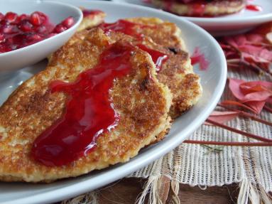 Zdjęcie - Racuchy kokosowo-orkiszowe - Przepisy kulinarne ze zdjęciami