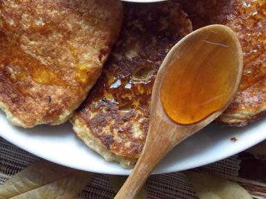 Zdjęcie - Racuchy kokosowo-orkiszowe - Przepisy kulinarne ze zdjęciami