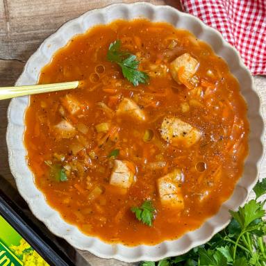 Zdjęcie - Prosta zupa rybna - Przepisy kulinarne ze zdjęciami