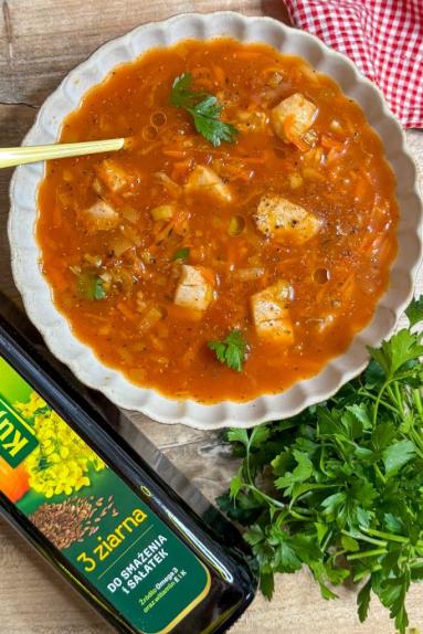 Zdjęcie - Prosta zupa rybna - Przepisy kulinarne ze zdjęciami