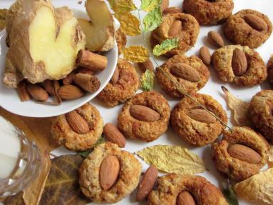 Zdjęcie - Ciasteczka migdałowe - Przepisy kulinarne ze zdjęciami