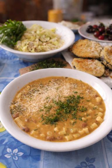 Zdjęcie - Zupa fasolowa po włosku / Minestra ai fagioli - Przepisy kulinarne ze zdjęciami