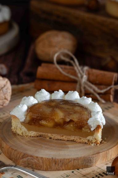 Zdjęcie: Tartaletki z solonym karmelem i jabłkami Zdjęcie - Tartaletki z solonym karmelem i jabłkami - Przepisy kulinarne ze zdjęciami