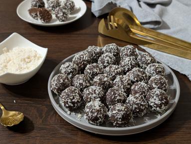 Zdjęcie - Bajaderki z kokosem - Przepisy kulinarne ze zdjęciami