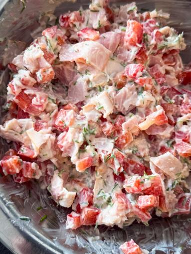 Zdjęcie - Zrazy z boczkiem i papryką - Przepisy kulinarne ze zdjęciami