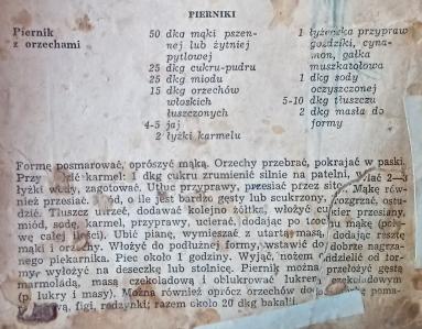 Zdjęcie: Piernik z orzechami jak u mamy Zdjęcie - Piernik z orzechami jak u mamy - Przepisy kulinarne ze zdjęciami