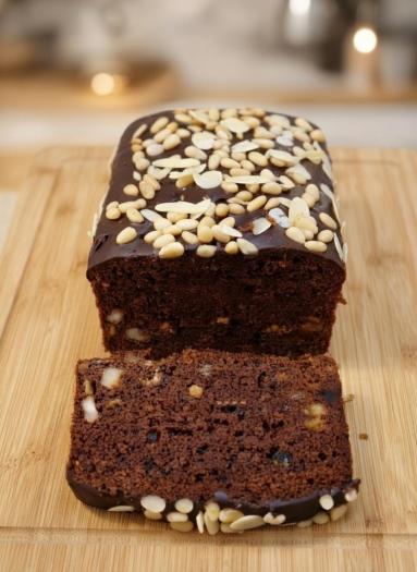 Zdjęcie: Piernik z orzechami jak u mamy Zdjęcie - Piernik z orzechami jak u mamy - Przepisy kulinarne ze zdjęciami