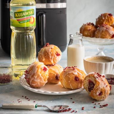 Zdjęcie - Domowe pączki z air fryera - Przepisy kulinarne ze zdjęciami