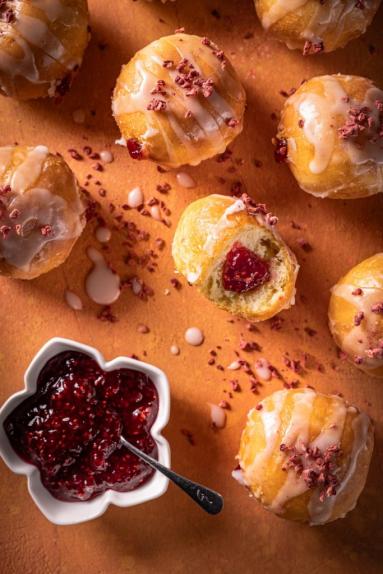 Zdjęcie - Domowe pączki z air fryera - Przepisy kulinarne ze zdjęciami