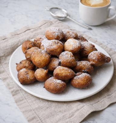 Zdjęcie - Castagnole – włoskie słodkości karnawałowe - Przepisy kulinarne ze zdjęciami