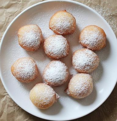 Zdjęcie - Castagnole – włoskie słodkości karnawałowe - Przepisy kulinarne ze zdjęciami