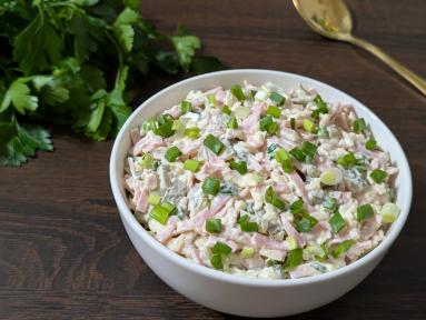 Zdjęcie - Sałatka szwajcarska - Przepisy kulinarne ze zdjęciami