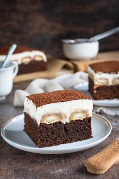 Zdjęcie - Brownie a&rsquo;la Tiramisu - Przepisy kulinarne ze zdjęciami