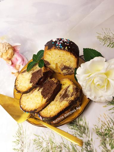 Zdjęcie - Babka piaskowa na majonezie z kakao i polewą kakaową - Przepisy kulinarne ze zdjęciami