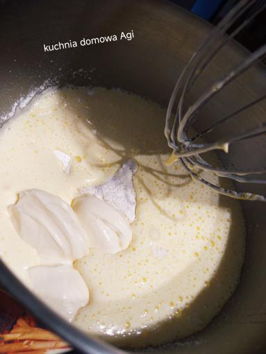 Zdjęcie - Babka piaskowa na majonezie z kakao i polewą kakaową - Przepisy kulinarne ze zdjęciami