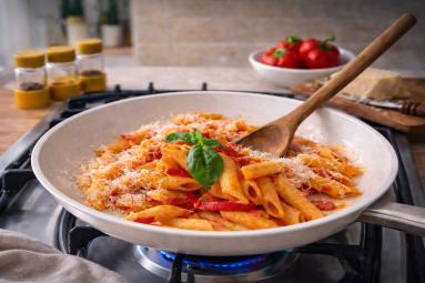 Zdjęcie - Penne all’Arrabbiata - Przepisy kulinarne ze zdjęciami