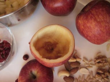 Zdjęcie - Jabłko z bakaliami /Miseczka obfitości - Przepisy kulinarne ze zdjęciami